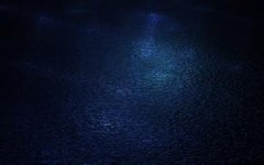 暖風午夜，是雨哭的季節(jié)