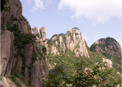 關(guān)于山的優(yōu)美句子