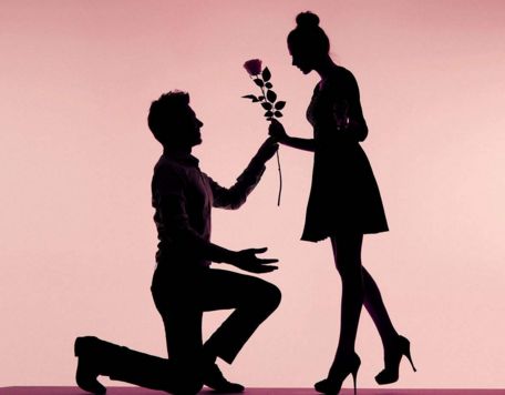 感動(dòng)到哭的求婚的句子 求婚臺(tái)詞簡(jiǎn)短又感動(dòng)