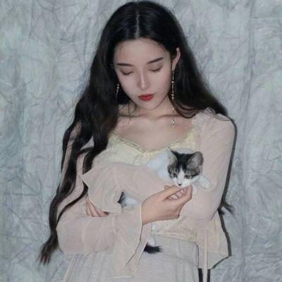 對現(xiàn)實的生活感到無奈的句子